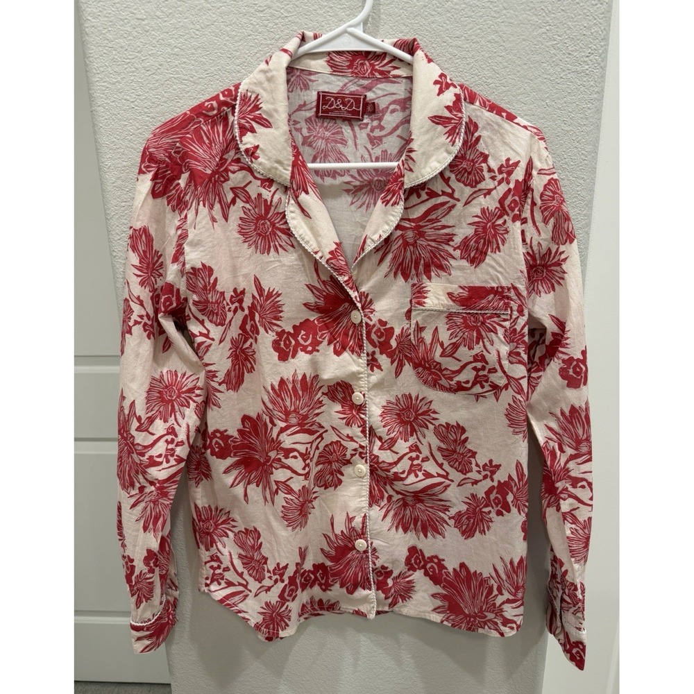 Desmond And Dempsey D&D Red Floral Print Button Up Pajama Top M Long Sleeve